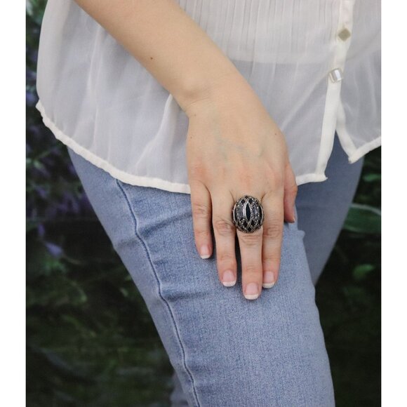 Sterling Silver Green Enamel and Marcasite Dome Ring Size 6 1/4 - Picture 4 of 8